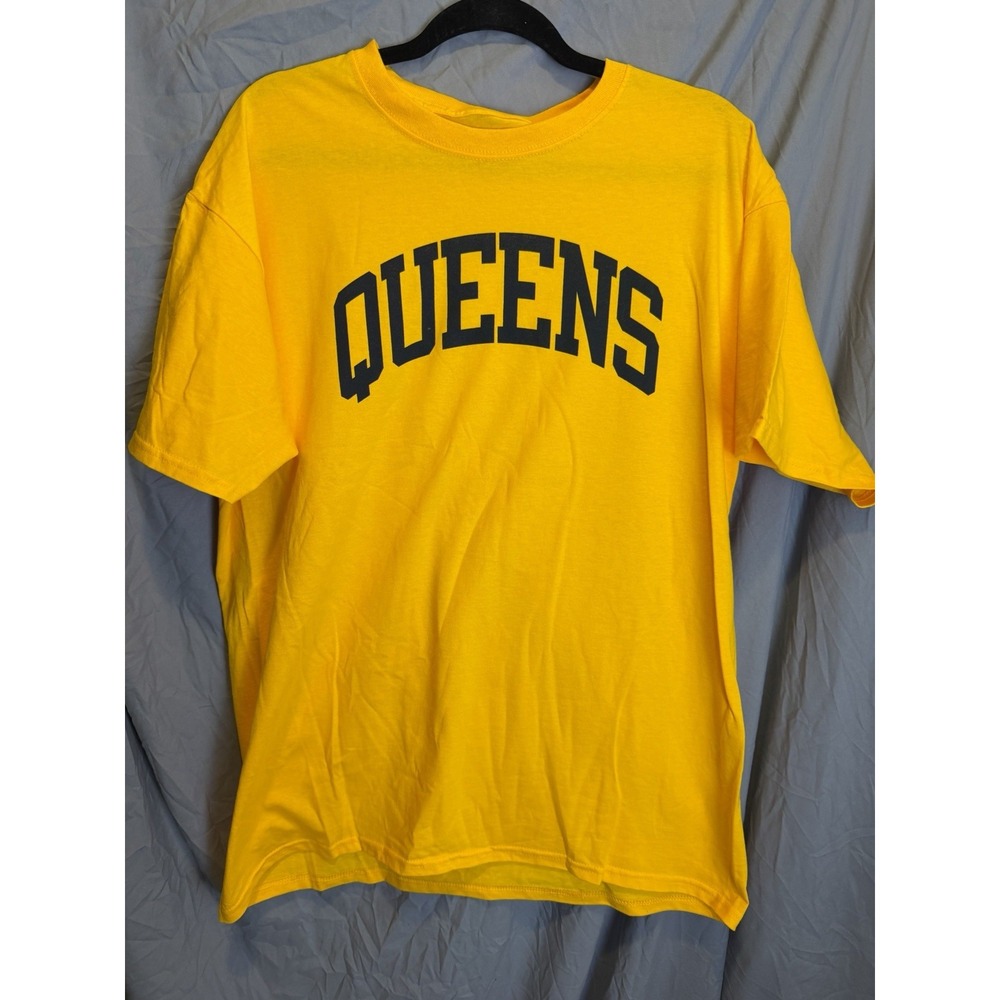 Men's Yellow Graphic Tee Queens New York T-shirt Large New